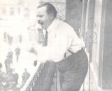'Captain' Edward Tupper addressing the crowd at Bute Docks, Cardiff, 1911 [MSS.175A/182]
